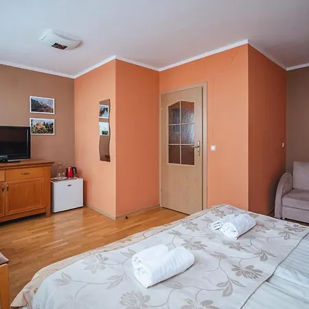 Nocleg ze śniadaniem Wanta *